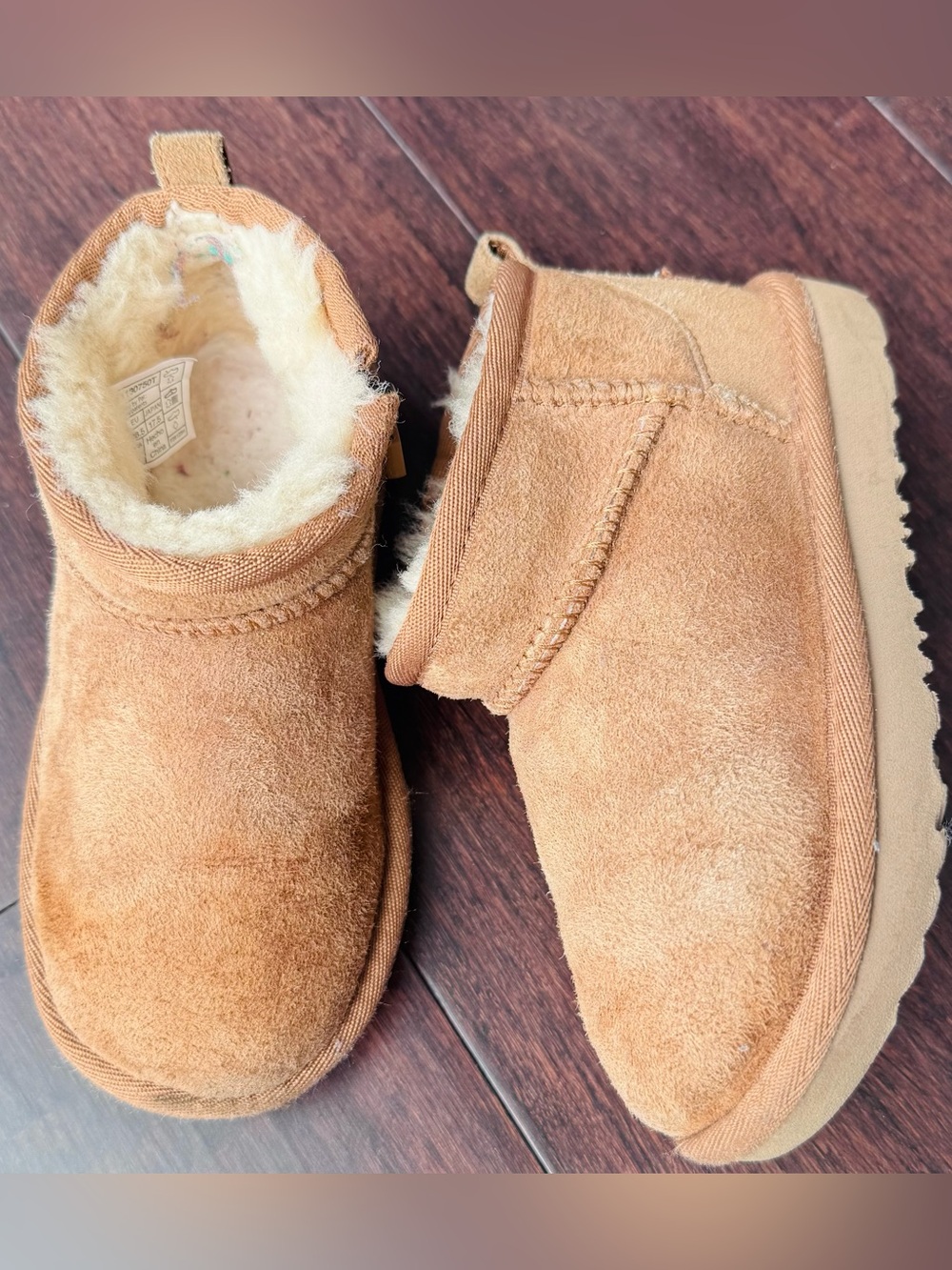 UGG Short Boots / Booties - Kids